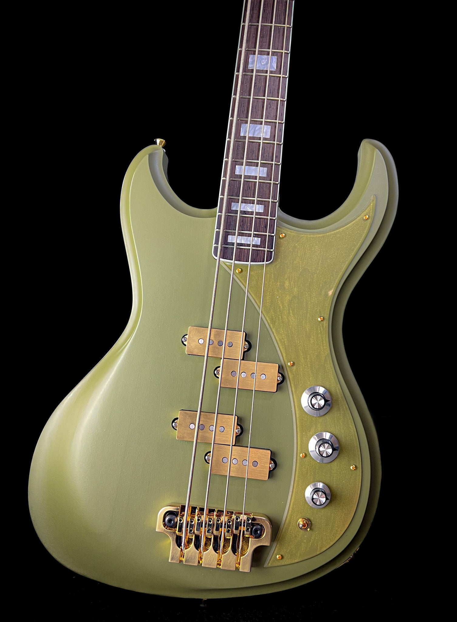 Gnarwhal Bass Olive Gold