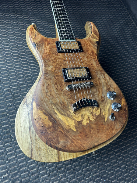 Gnarwhal - Burl Maple/Black Limba (used)