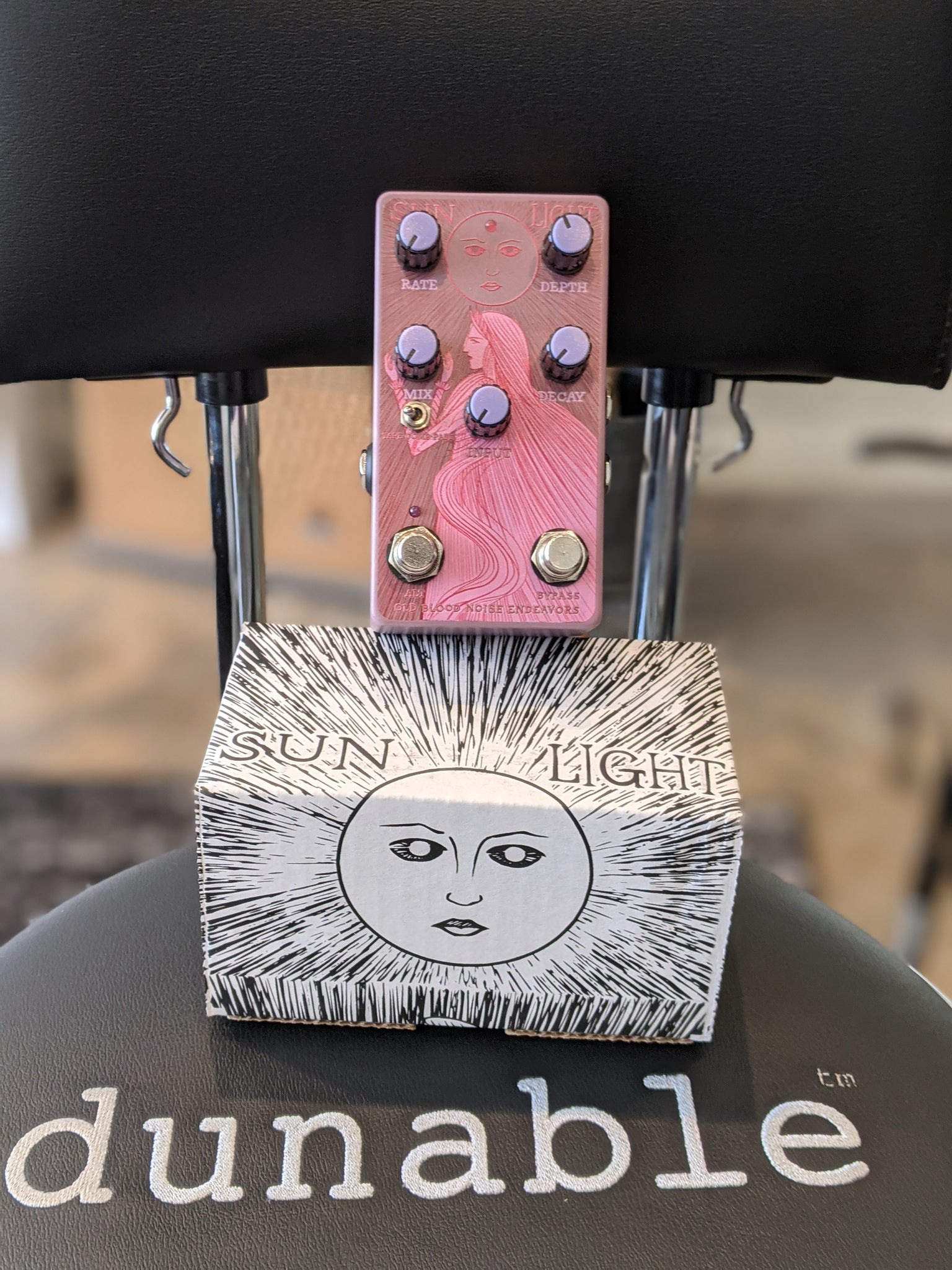 Old Blood Noise Endeavors Sunlight Reverb