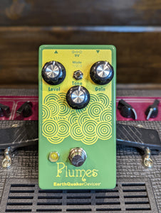 EarthQuaker Devices Plumes Small Signal Shredder